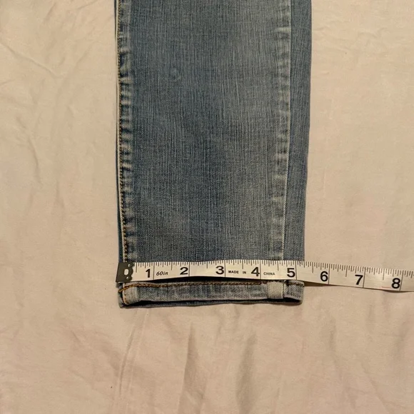 Time and Tru High Rise Skinny Jeans Medium Wash - Picture 8 of 9